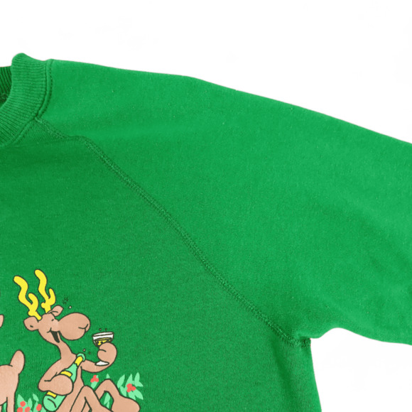 Vintage Christmas Sweater Adult MEDIUM Green 80s Reindeer Holidays Blitzed Xmas - Picture 5 of 7
